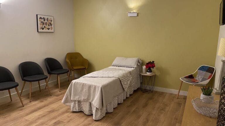 Agences 18 sens-de-bretagne-chambre-funeraire-2
